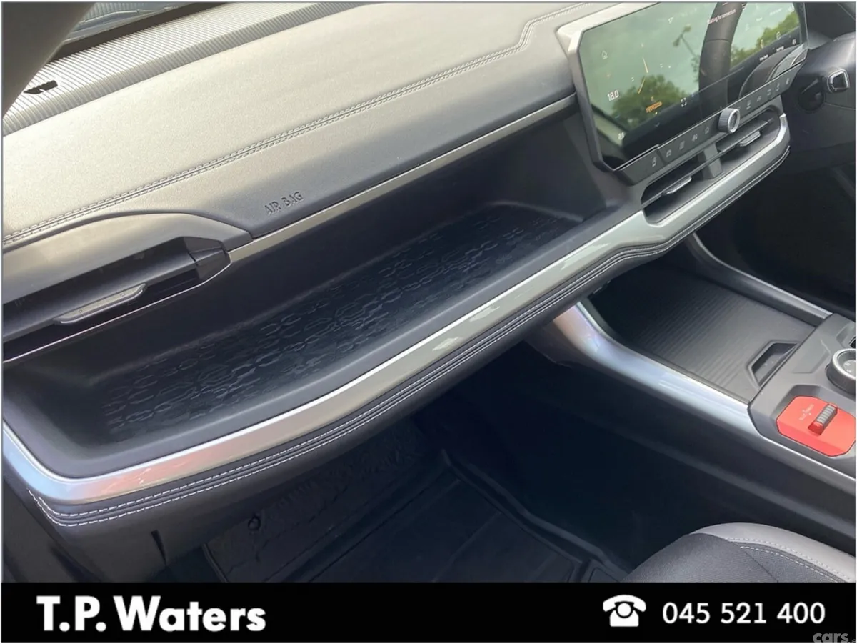 Jeep Compass SUV, Petrol Hybrid, 2026, White