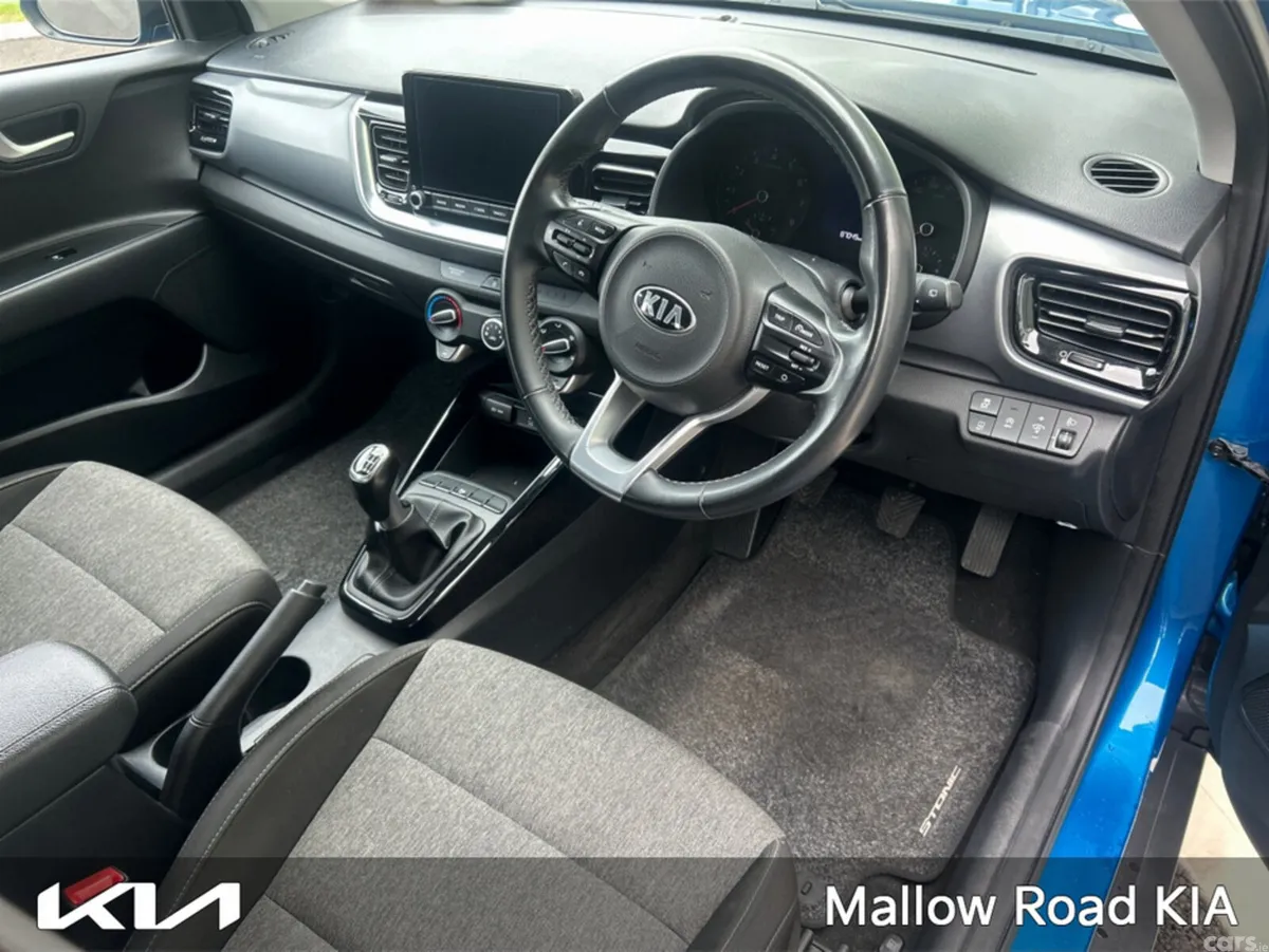 Kia Stonic Estate, Petrol, 2021, Blue