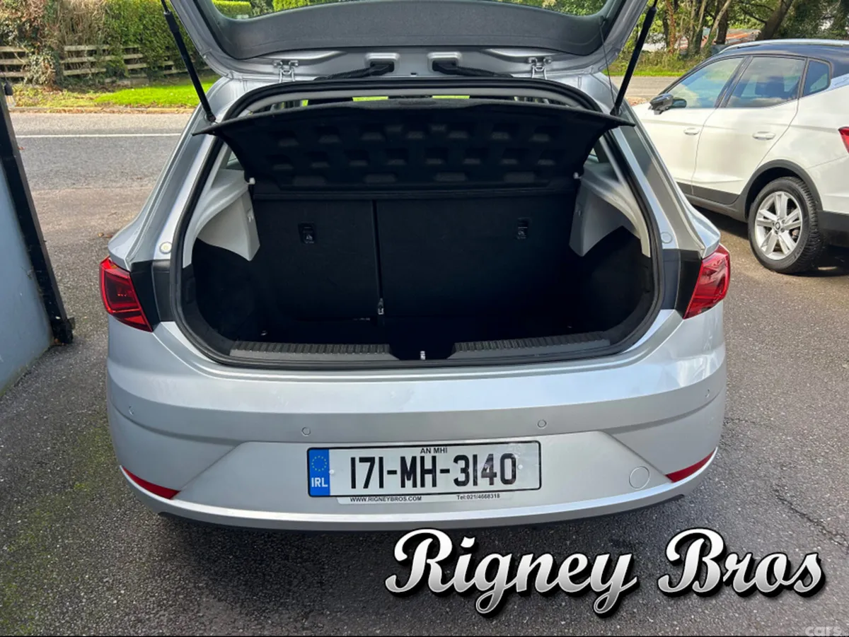 SEAT Leon Hatchback, Diesel, 2017, Grey