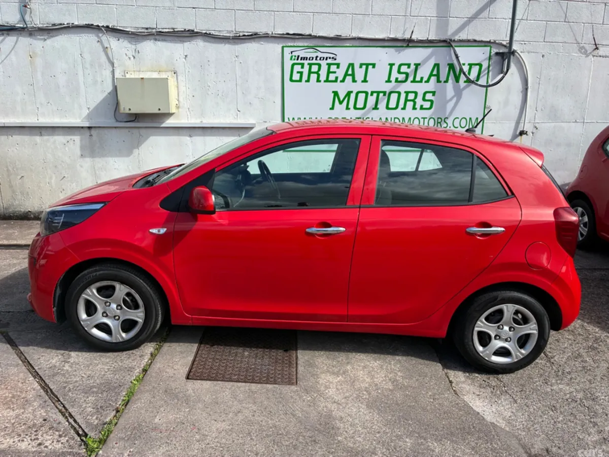Kia Picanto Hatchback, Petrol, 2019, Red