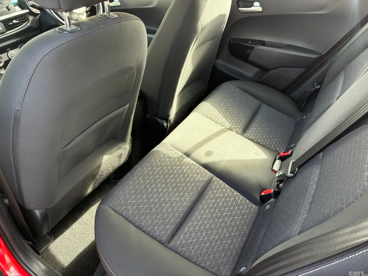 Kia Picanto Hatchback, Petrol, 2019, Red