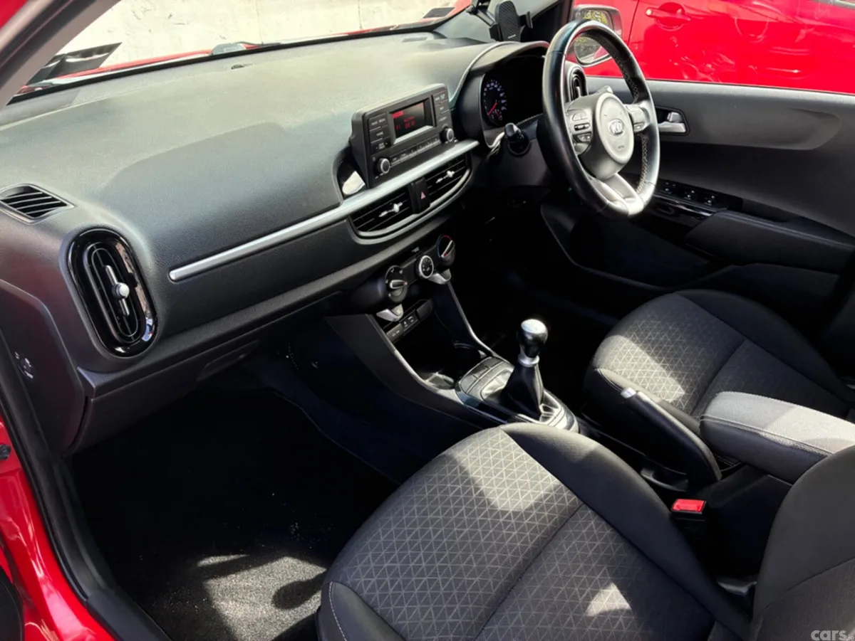 Kia Picanto Hatchback, Petrol, 2019, Red