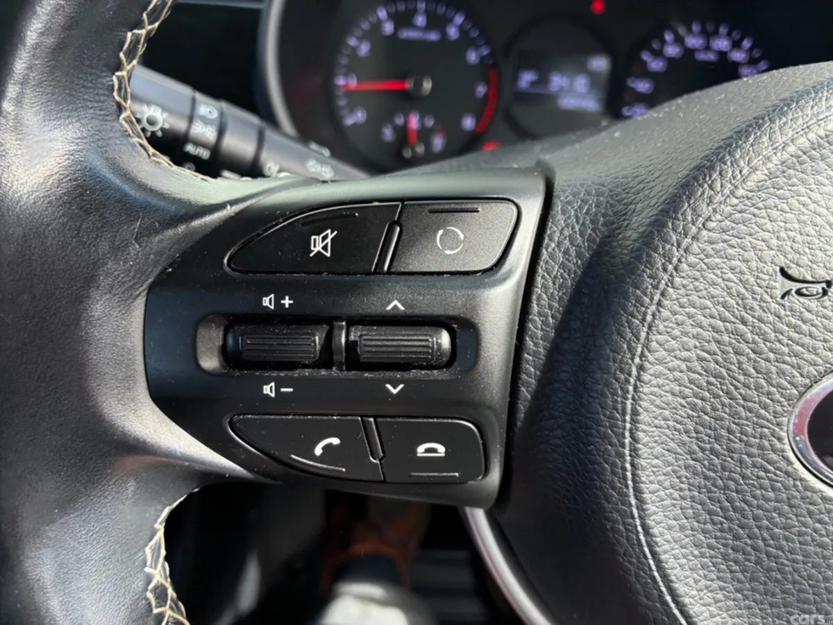 Kia Picanto Hatchback, Petrol, 2019, Red