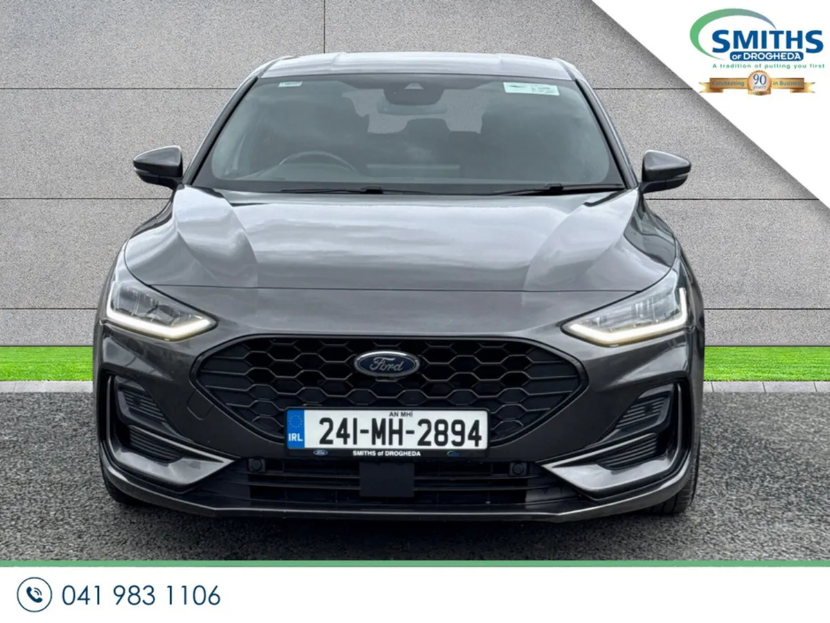 Ford Focus Hatchback, Petrol, 2024, Grey