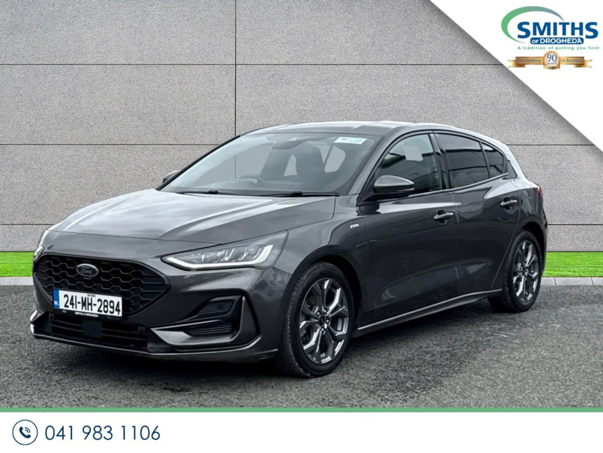 Ford Focus Hatchback, Petrol, 2024, Grey