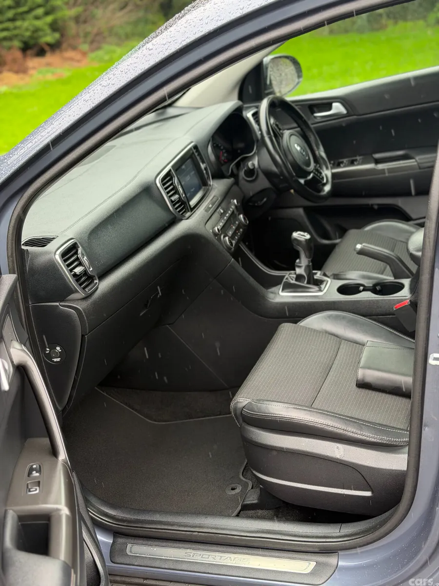 Kia Sportage SUV, Diesel, 2016, Blue