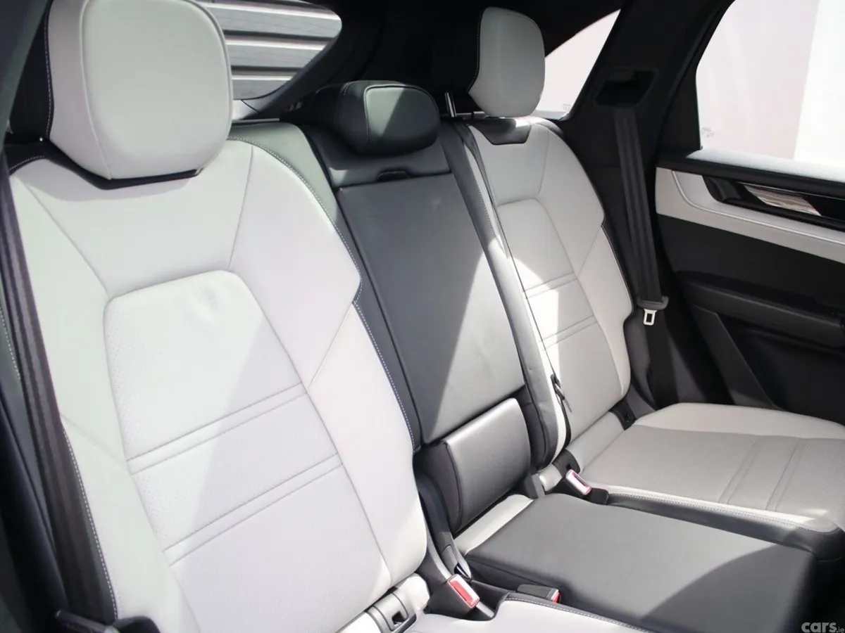 Porsche Cayenne SUV, Petrol Plug-in Hybrid, 2024, Red