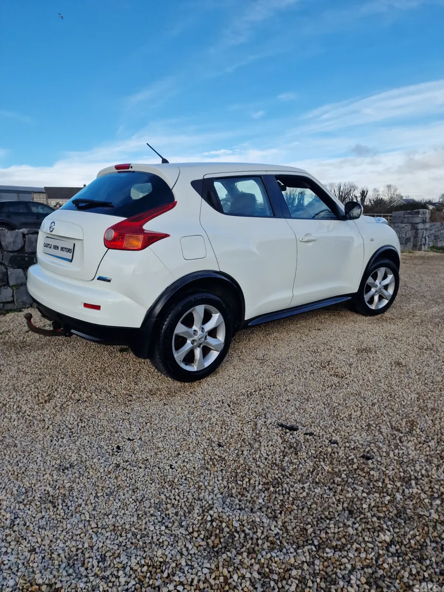 Nissan Juke SUV, Diesel, 2013, White
