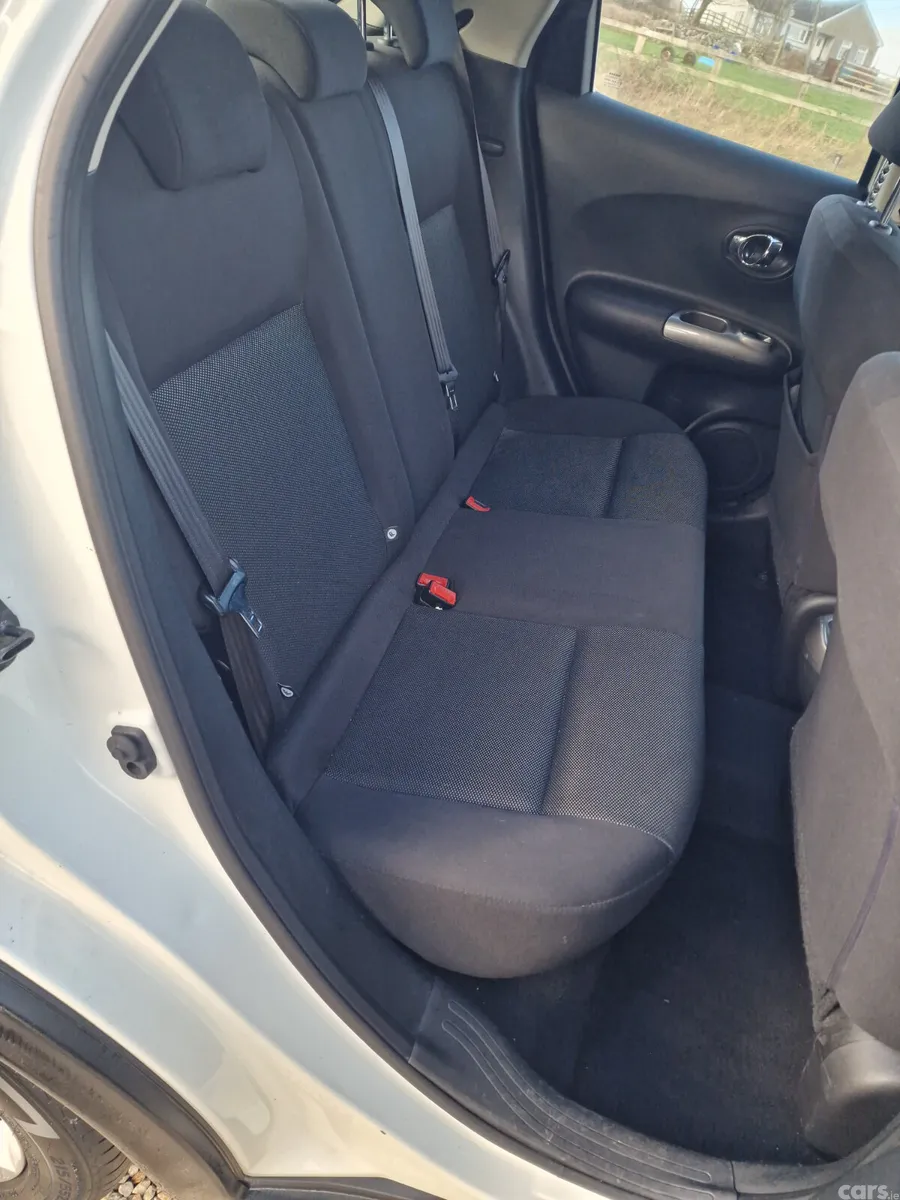 Nissan Juke SUV, Diesel, 2013, White