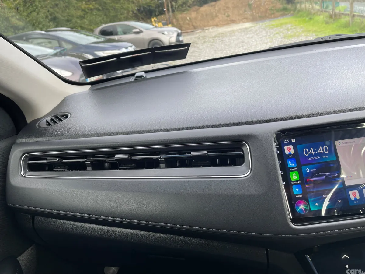 Honda Vezel Estate, Petrol Hybrid, 2015, Black