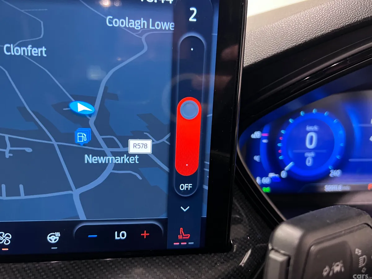 Ford Focus Hatchback, Diesel, 2022, Black