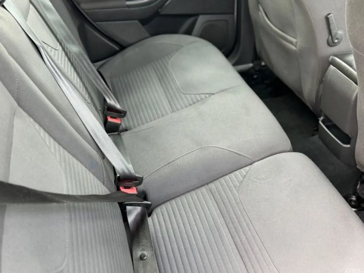 Ford Focus Hatchback, Diesel, 2017, Silver