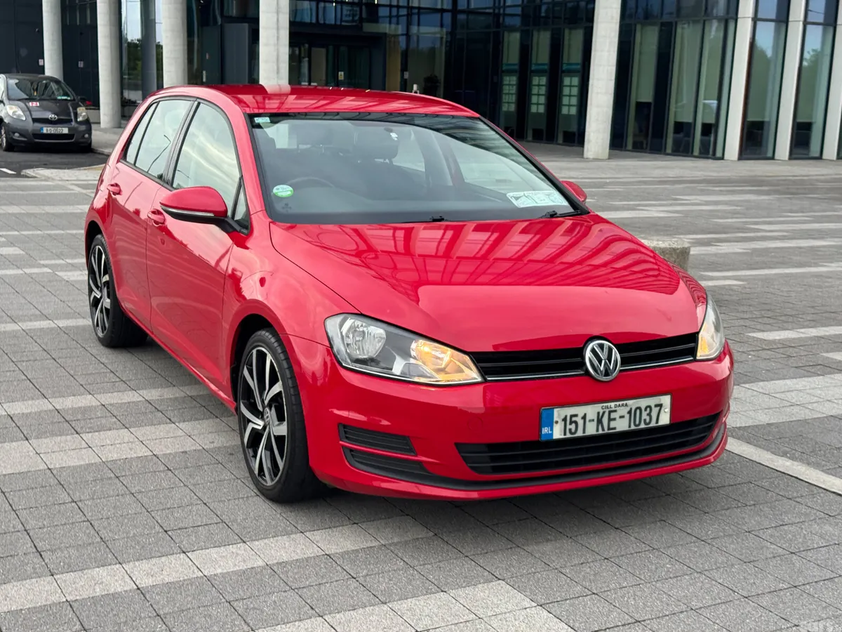 Volkswagen Golf Hatchback, Diesel, 2015, Red
