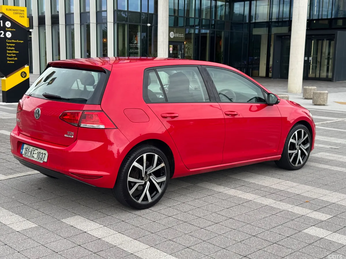 Volkswagen Golf Hatchback, Diesel, 2015, Red