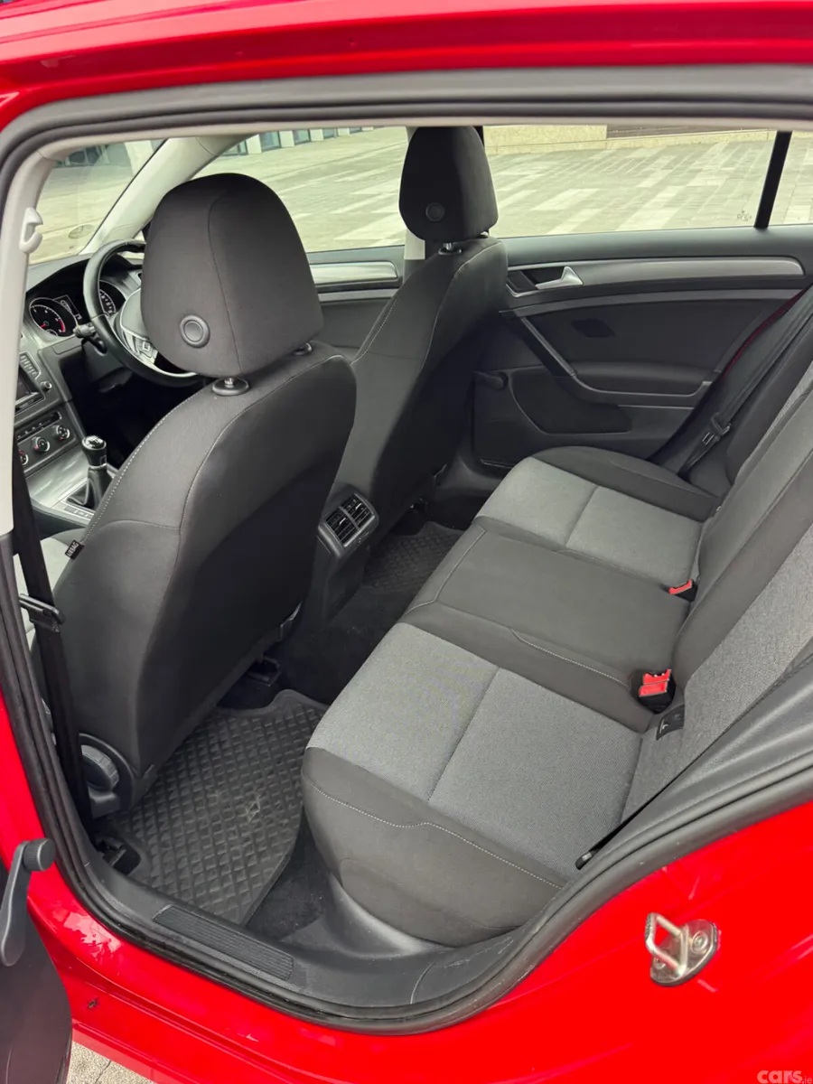 Volkswagen Golf Hatchback, Diesel, 2015, Red