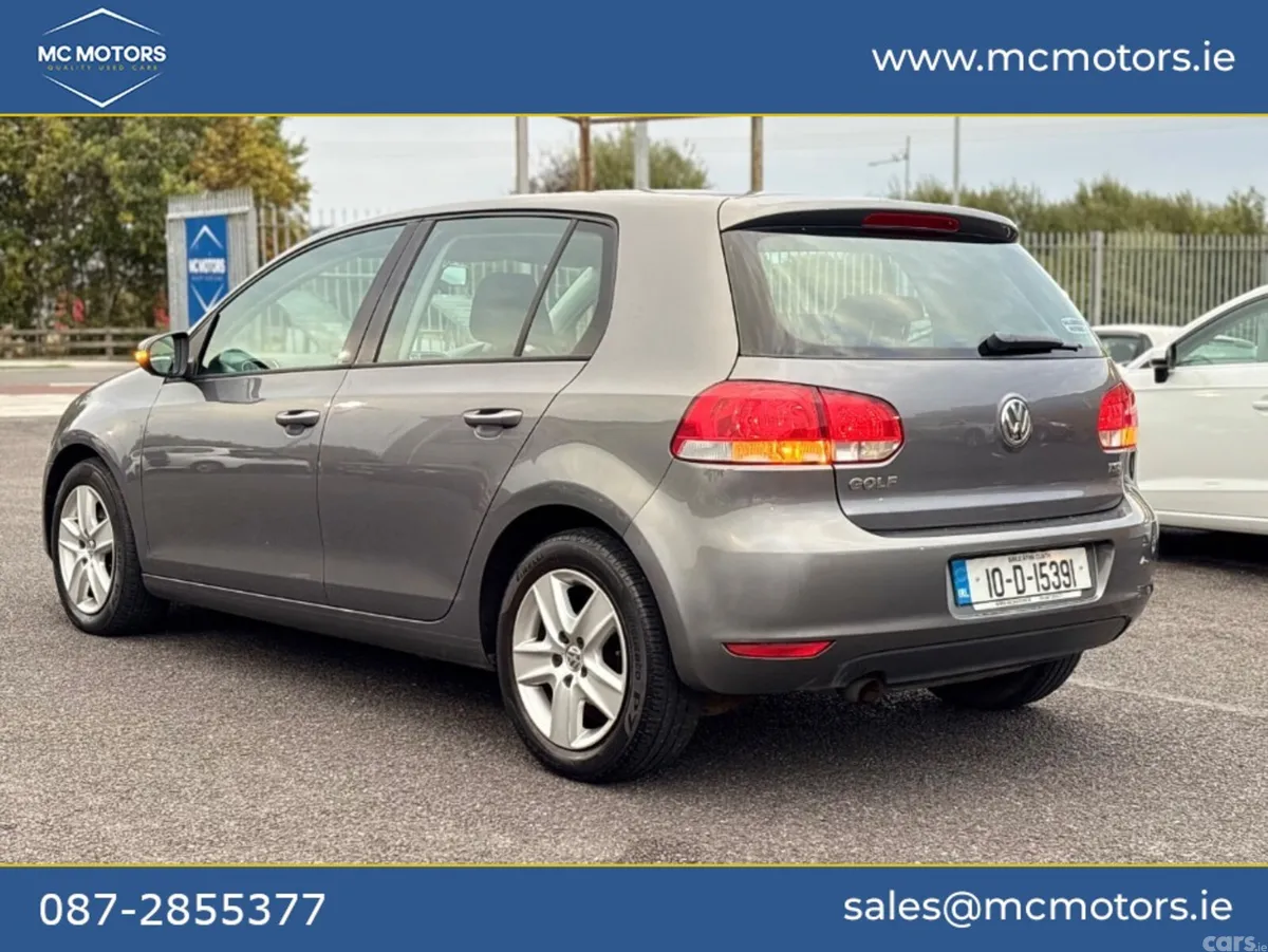 Volkswagen Golf Hatchback, Petrol, 2010, Grey