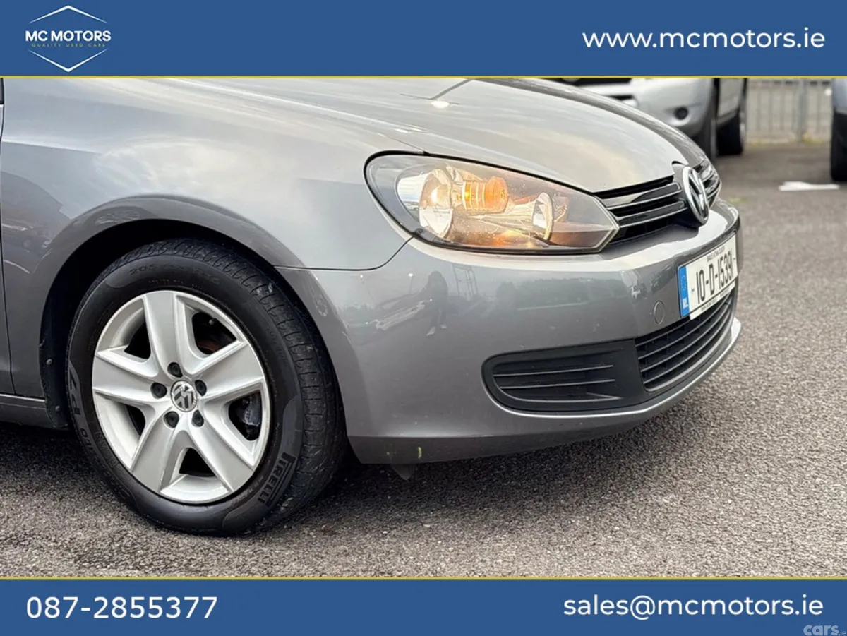 Volkswagen Golf Hatchback, Petrol, 2010, Grey