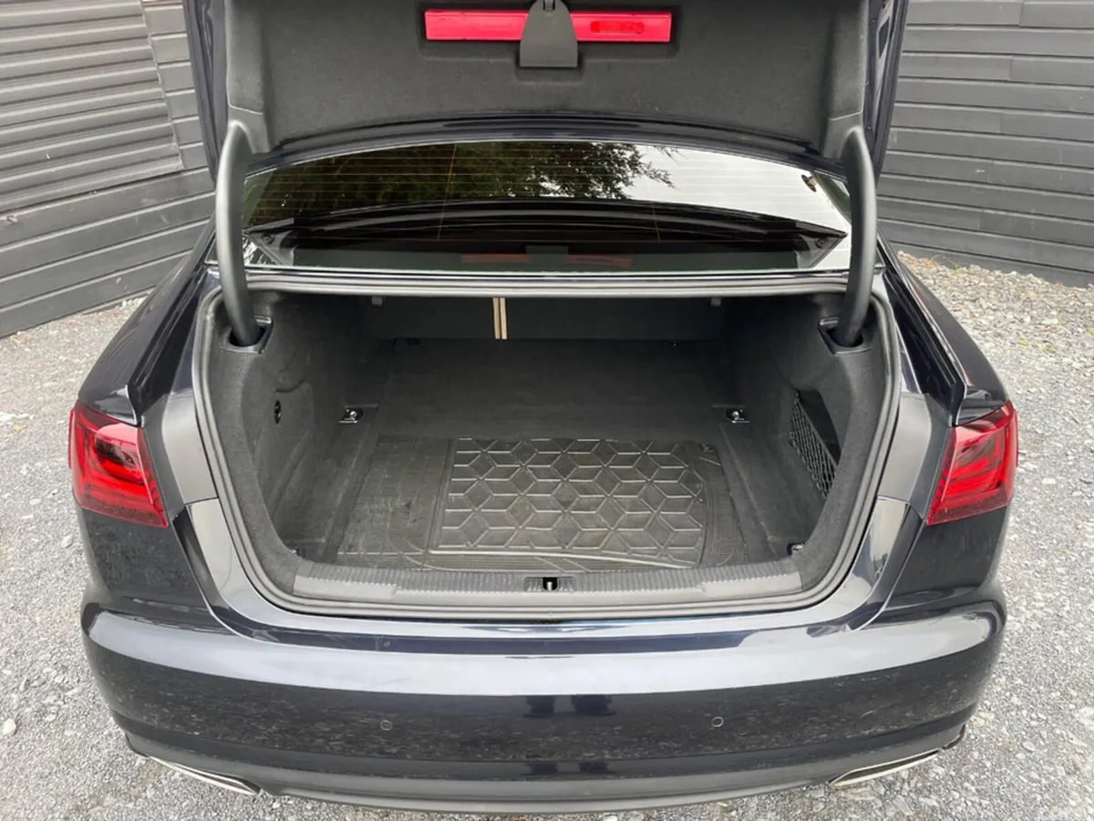 Audi A6 Saloon, Diesel, 2015, Blue