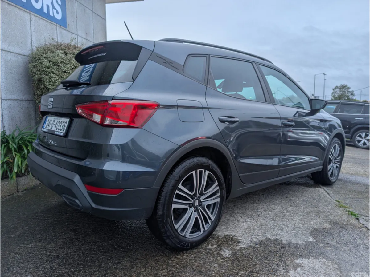 SEAT Arona Hatchback, Petrol, 2024, Grey