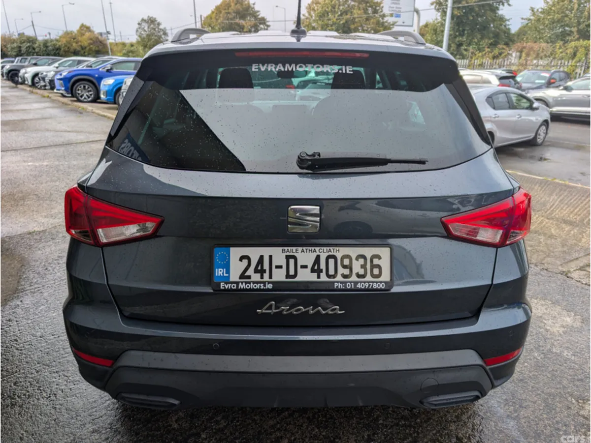 SEAT Arona Hatchback, Petrol, 2024, Grey