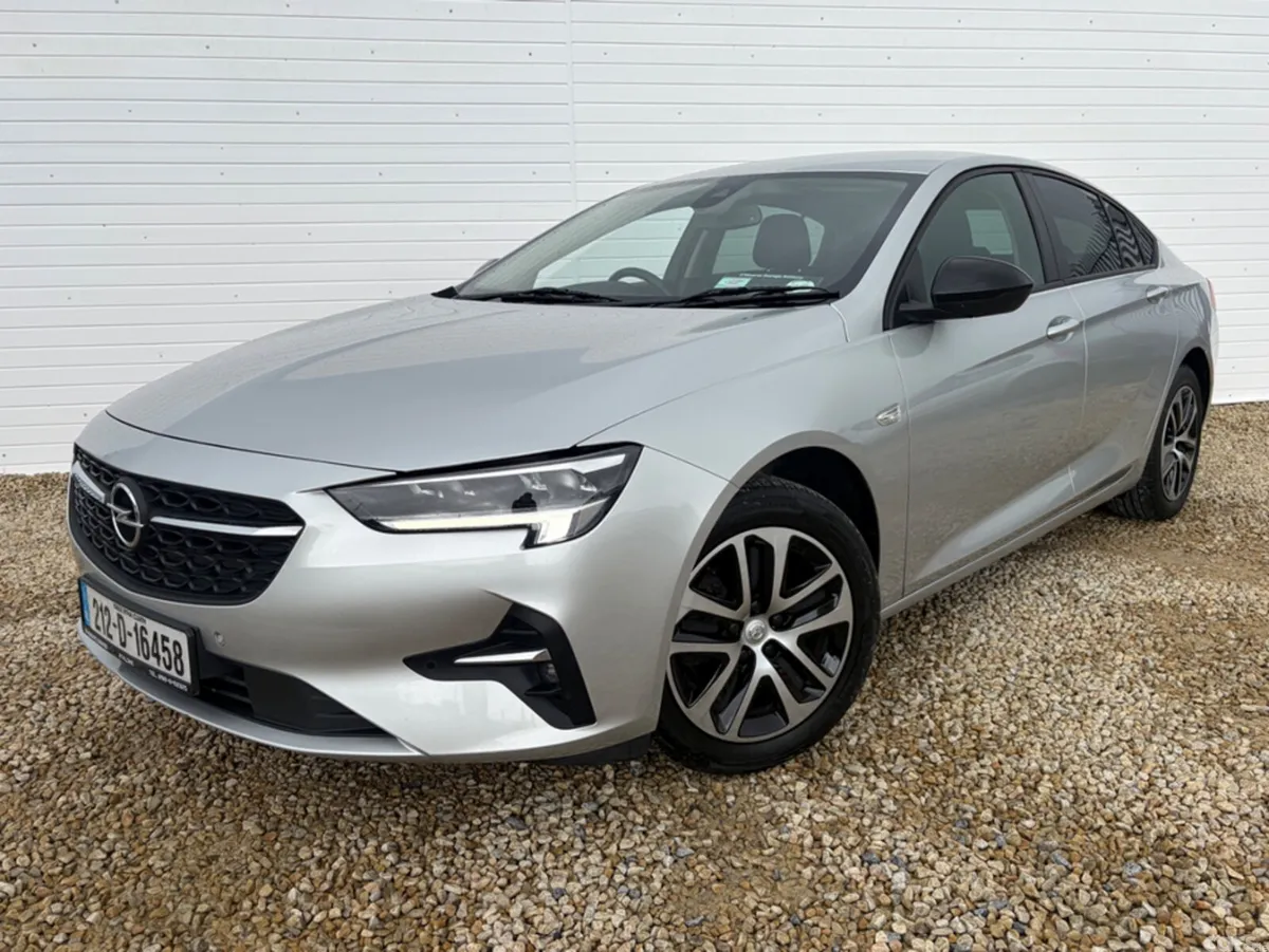 Opel Insignia Hatchback, Diesel, 2021, Grey