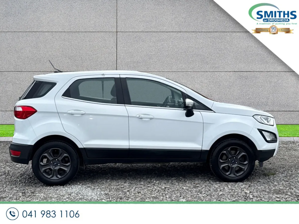 Ford EcoSport Hatchback, Petrol, 2018, White