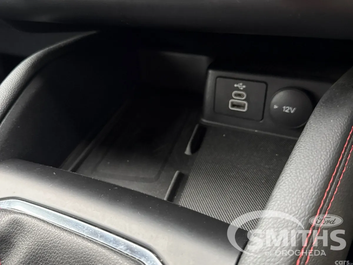 Ford Kuga MPV, Diesel, 2023, Grey