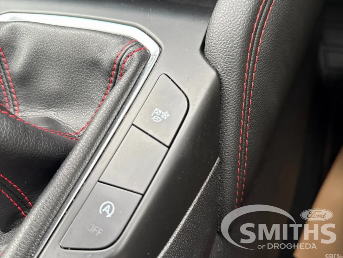 Ford Kuga MPV, Diesel, 2023, Grey
