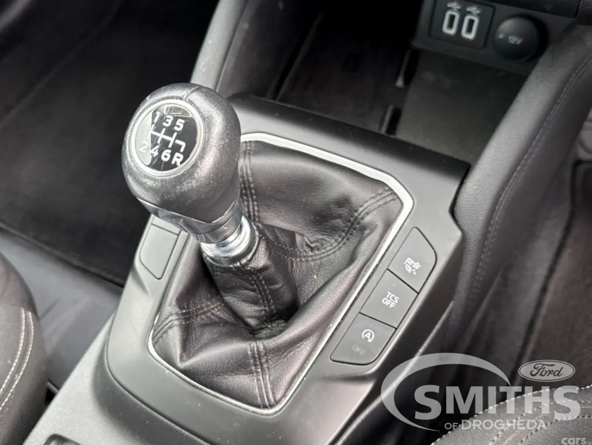 Ford Focus Estate, Petrol Hybrid, 2021, Blue
