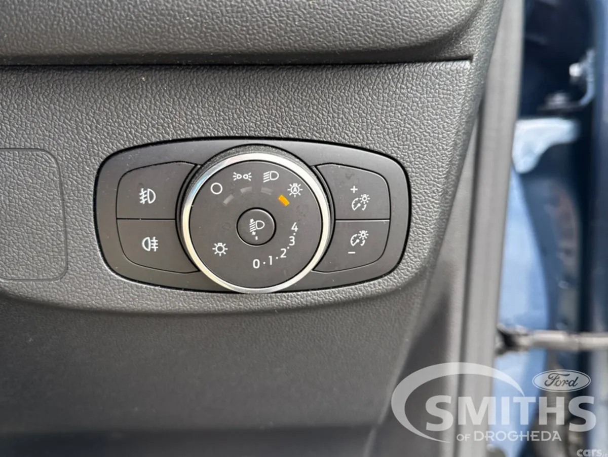 Ford Focus Estate, Petrol Hybrid, 2021, Blue