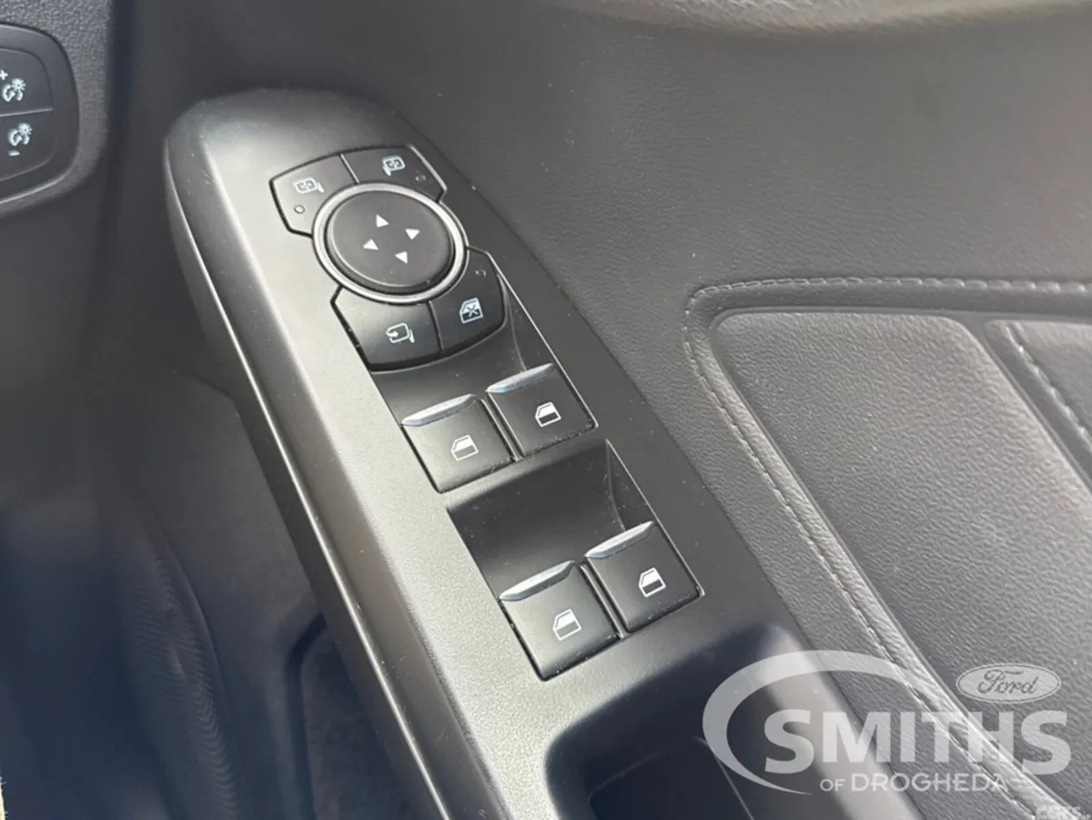Ford Focus Estate, Petrol Hybrid, 2021, Blue