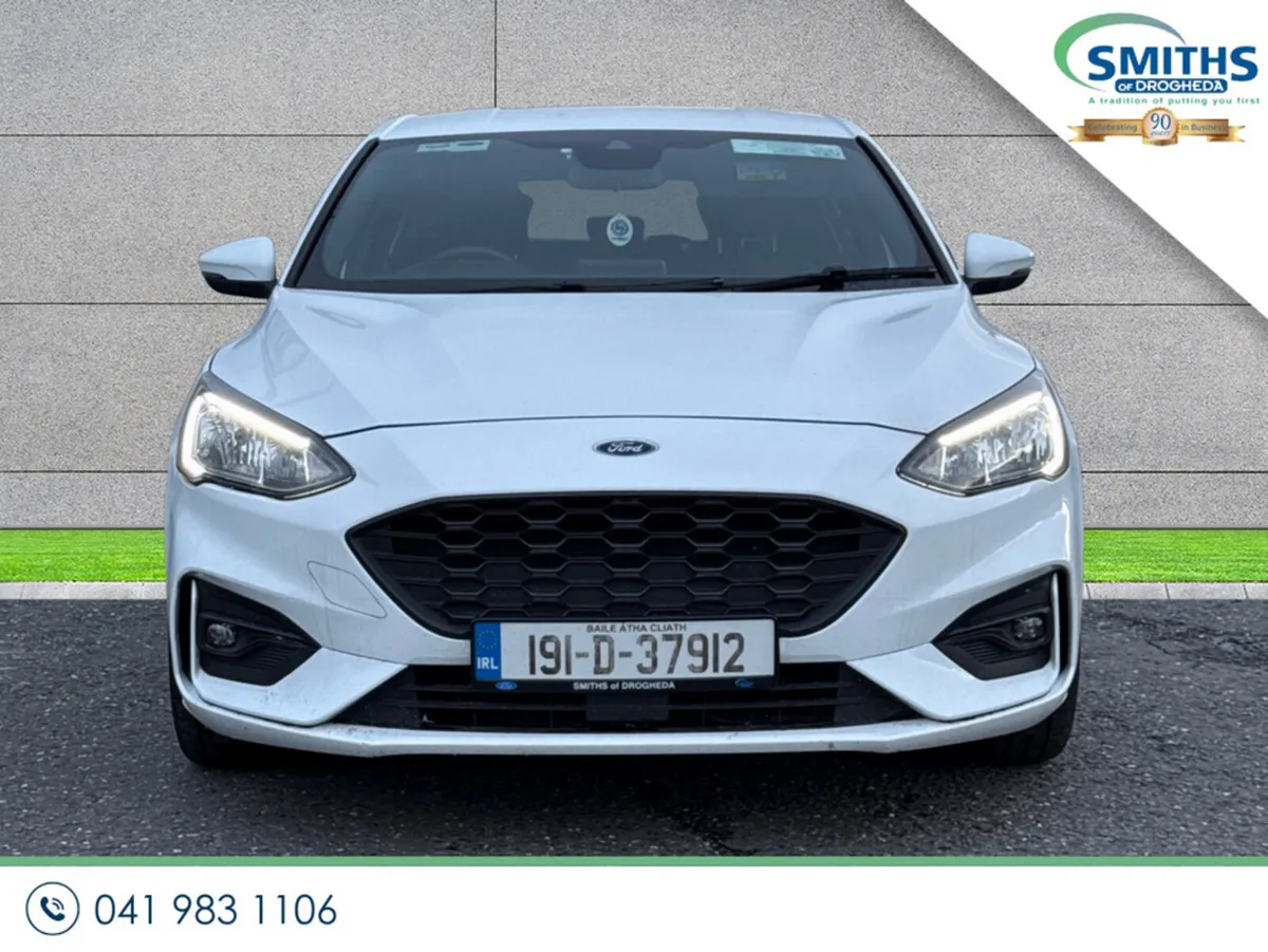 Ford Focus Hatchback, Petrol, 2019, White