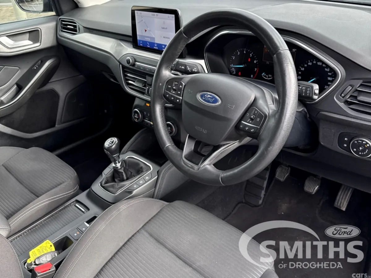 Ford Focus Estate, Petrol Hybrid, 2021, Blue