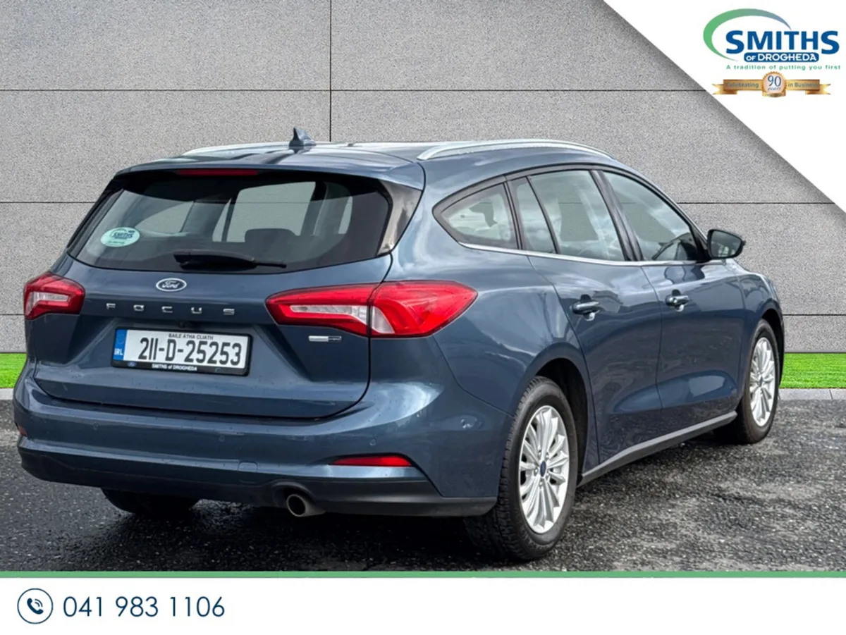 Ford Focus Estate, Petrol Hybrid, 2021, Blue