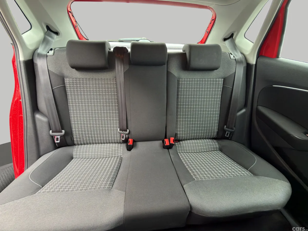 Volkswagen Polo Hatchback, Petrol, 2014, Red