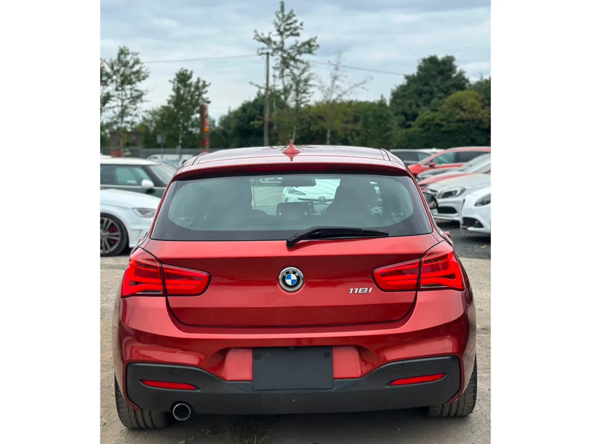 BMW 1-Series Hatchback, Petrol, 2017, Red