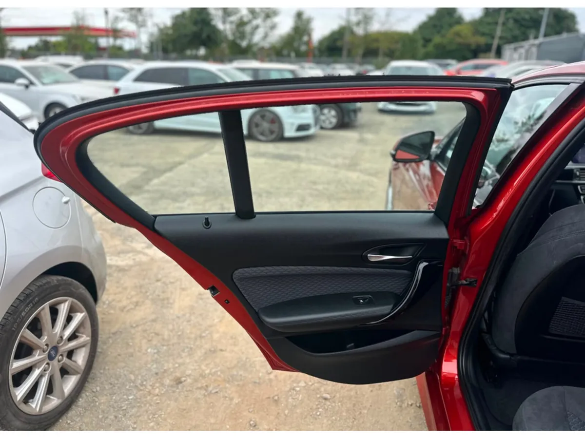 BMW 1-Series Hatchback, Petrol, 2017, Red