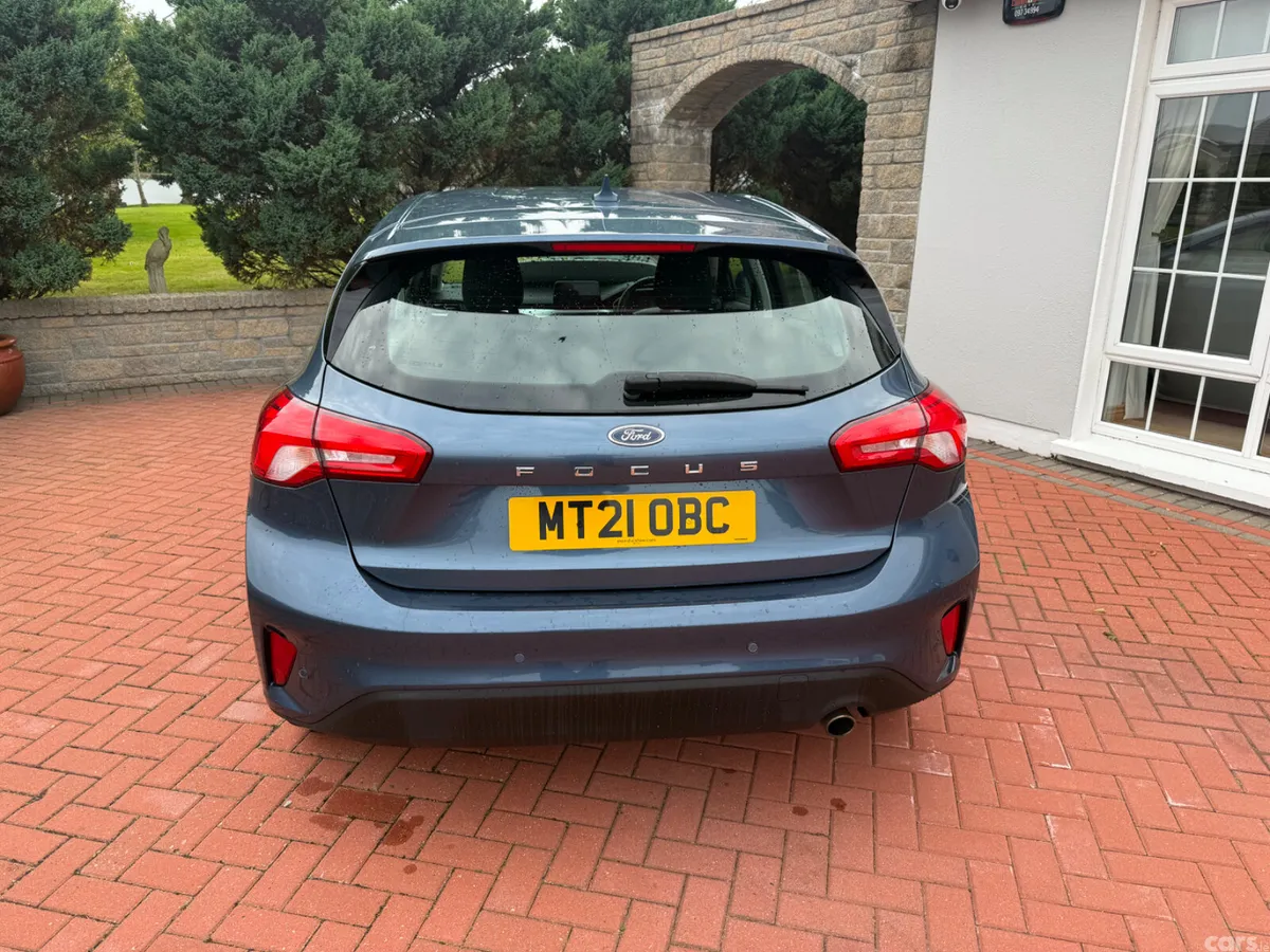 Ford Focus Hatchback, Diesel, 2021, Blue