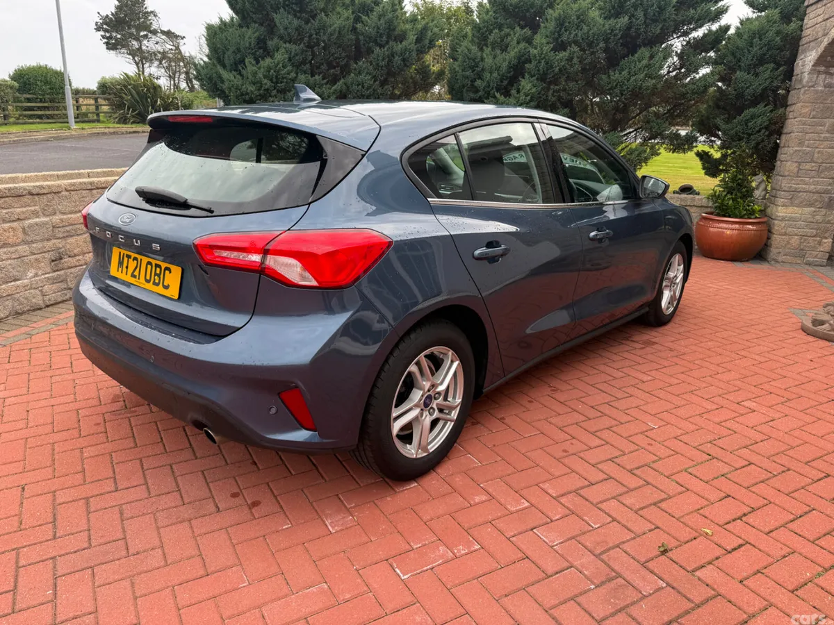 Ford Focus Hatchback, Diesel, 2021, Blue