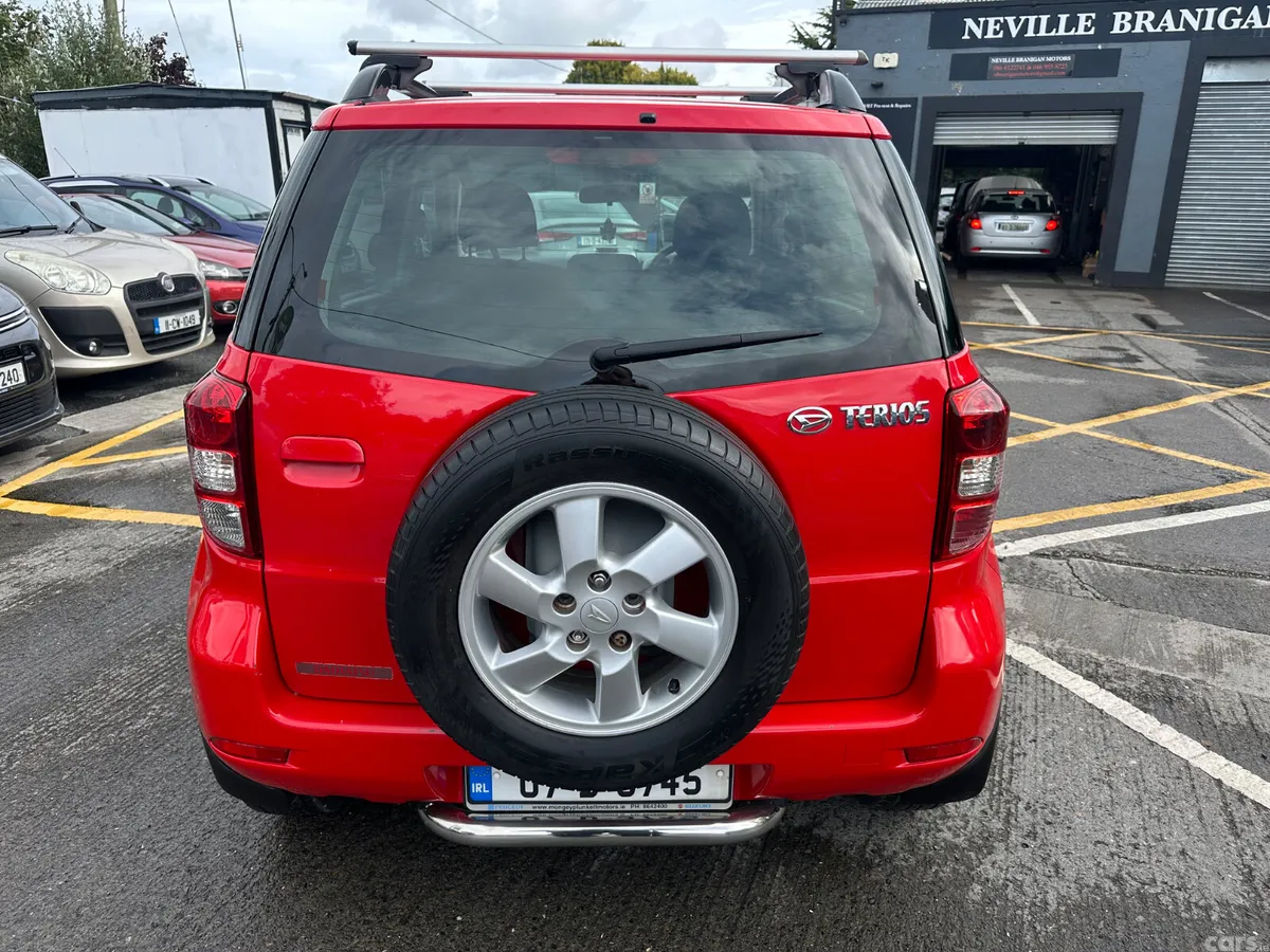 Daihatsu Terios SUV, Petrol, 2007, Red