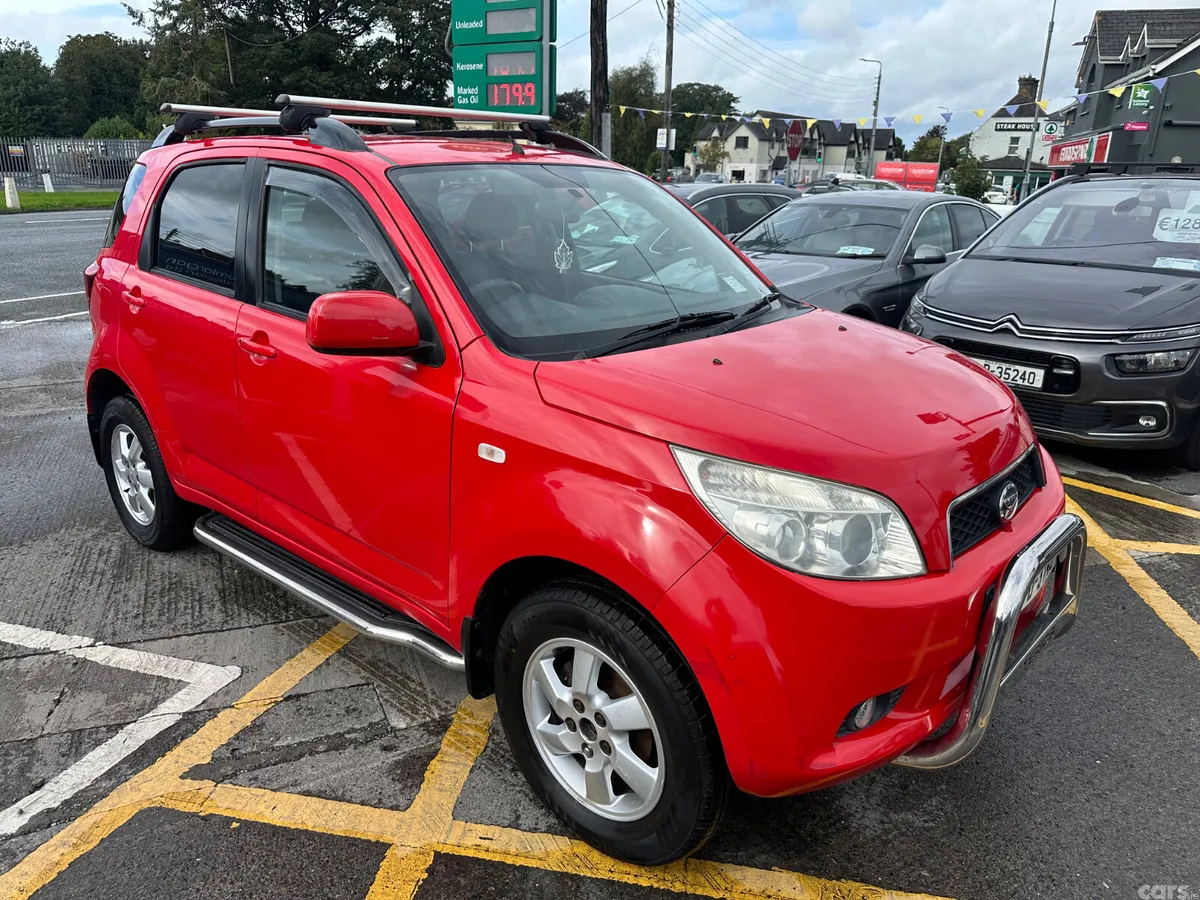 Daihatsu Terios SUV, Petrol, 2007, Red