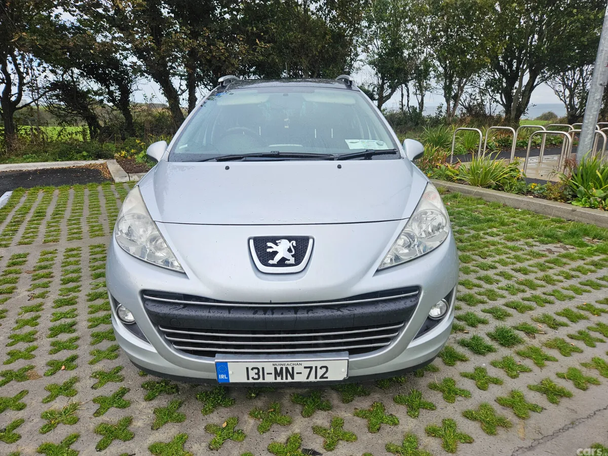 Peugeot 207 Estate, Diesel, 2013, Silver