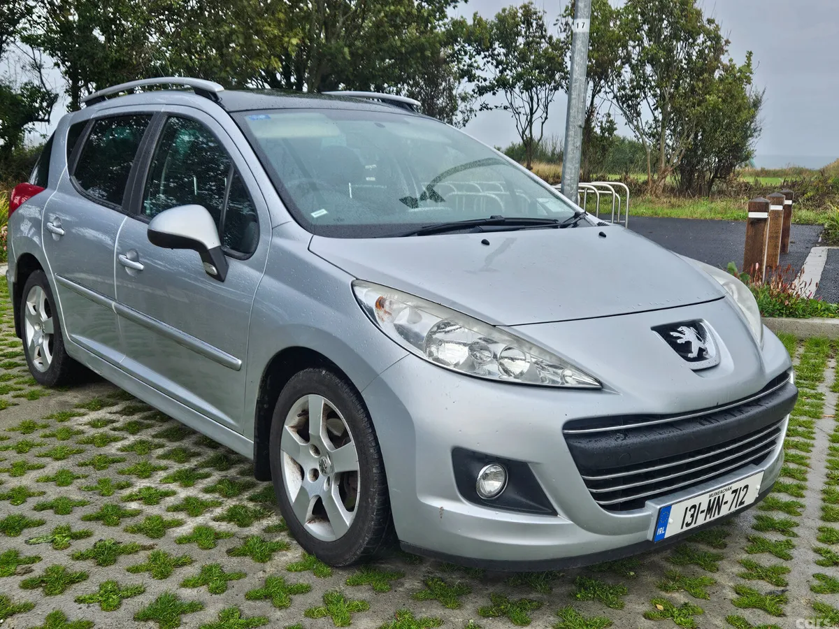 Peugeot 207 Estate, Diesel, 2013, Silver