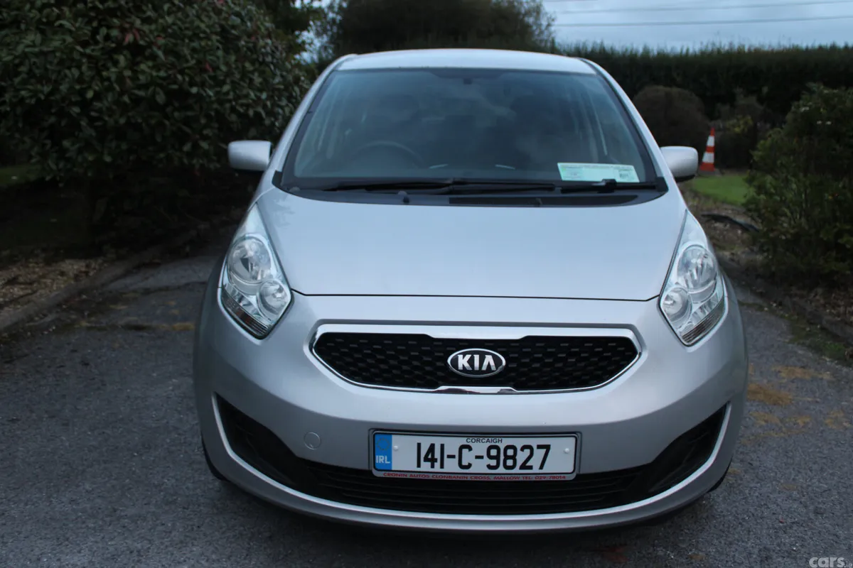 Kia Venga MPV, Diesel, 2014, Silver