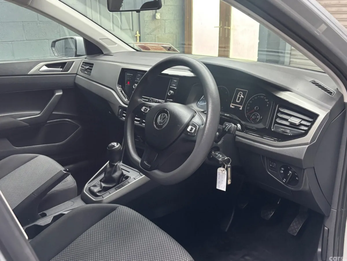 Volkswagen Polo Hatchback, Diesel, 2019, Grey