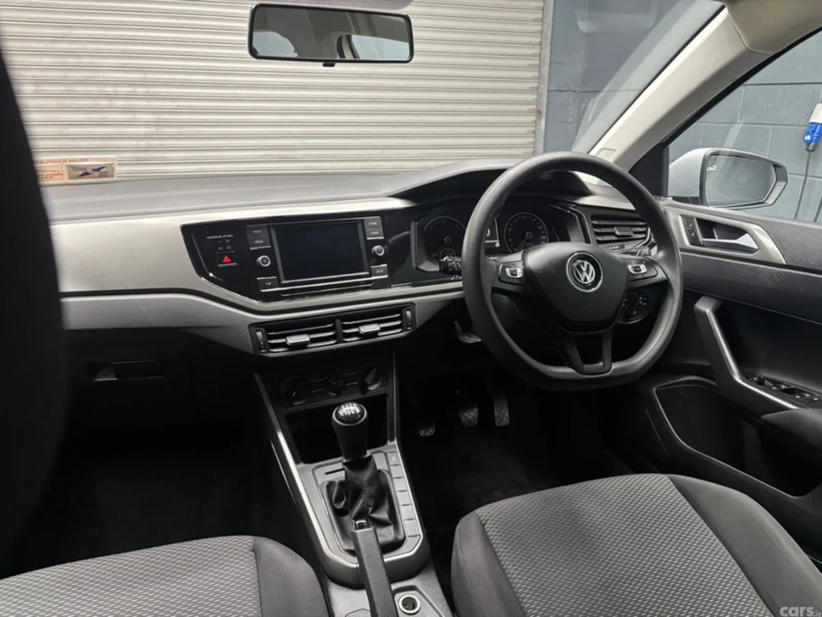 Volkswagen Polo Hatchback, Diesel, 2019, Grey