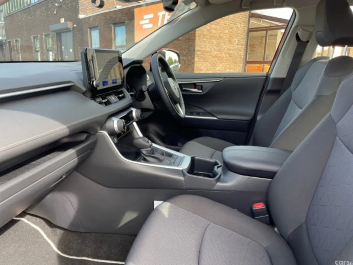 Toyota RAV4 SUV, Petrol Hybrid, 2025, Red