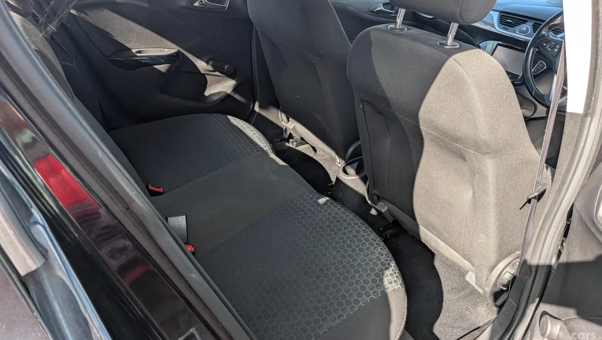 Opel Corsa Hatchback, Petrol, 2015, Black