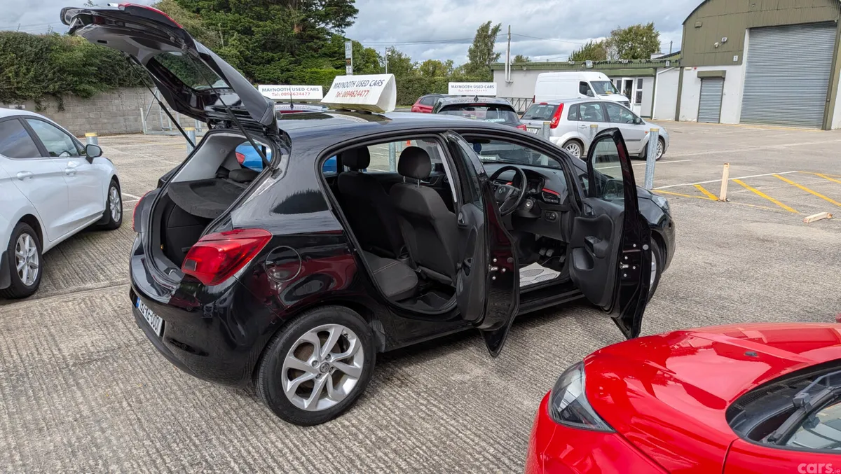Opel Corsa Hatchback, Petrol, 2019, Black
