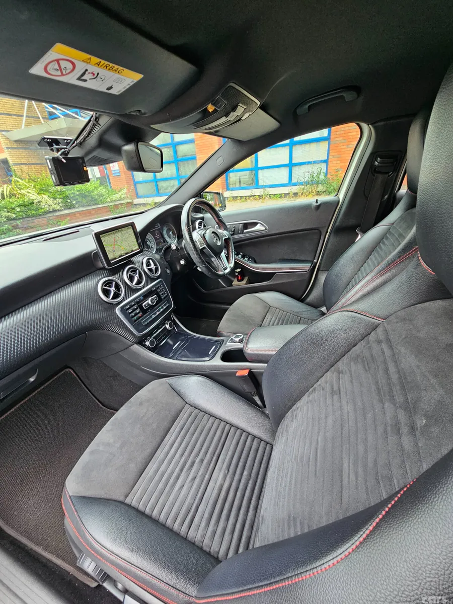 Mercedes-Benz A-Class Hatchback, Petrol, 2014, White